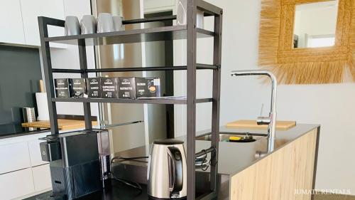 27_coffee_bar__kitchen_appliances_1