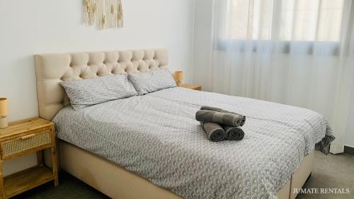 33_second_bedroom_1